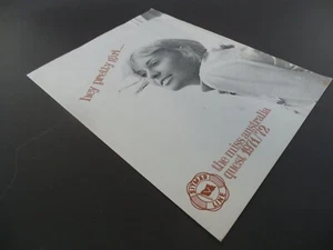 Hey Pretty Girl - The Miss Australia Quest 1971 / 72 - Picture 1 of 4