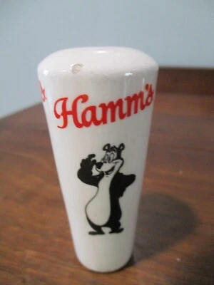 Original  Hamm's Beer Porcelain advertising tap nob Hamm's Bear 3 1/8'' - Image 1 of 4