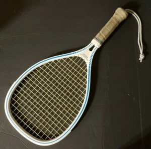 Vintage RB100 Racquetball Racquet Blue & White Great Condition - Picture 1 of 7