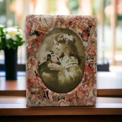 Victorian Like Ceramic Free Standing Picture Photo Frame Home Decor - Image 1 of 4