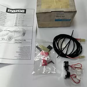 Mazda 3 BL Rear Boot Trunk LED Light Lighting Lamp Kit Genuine C833V1620 - Picture 1 of 4