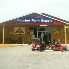 COMMERCIAL BUILDINGS & BARNS 5+ ACRES IN EAST TENNESSEE ON 4 LANE HWY
