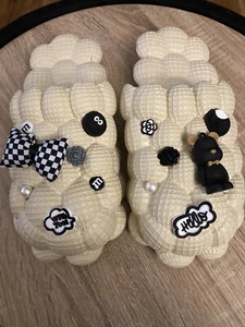 Biege Bubble Slides with shoe charms Massage Slippers Non-slip Soft Sizes 6-10 - Picture 1 of 10
