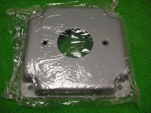 50 MULBERRY METAL 11403 4" SQUARE EXPOSED WORK COVER RS-11 SINGLE RECEPTACLE - Picture 1 of 1