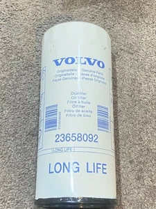 Volvo Genuine 23658092 OEM Oil Filter 17533660 17533661 21707133 - Picture 1 of 5