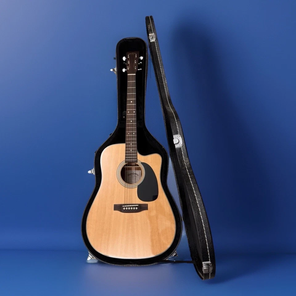 Sigma DMC-1STE Chitarra Acustica – Cutaway, Preamp Integrato Fishman - Image 1 of 4