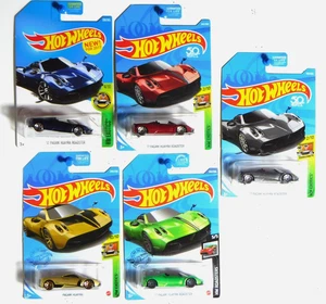 Hot Wheels (4) '17 Pagani Huayra Roadster & Pagani Huayra - 5 Stück - Bild 1 von 7
