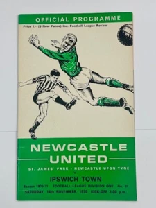 1970/71 NEWCASTLE UNITED V IPSWICH TOWN 14-11-1970 DIVISION 1 - Picture 1 of 1