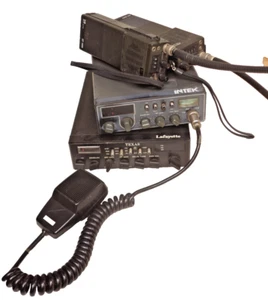 Lotto di 4 apparecchi CB ICOM IC-2E AlanPB167+CTE CT 1600+INTEK FM-548SX. - Zdjęcie 1 z 24