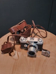 Vintage Argus C44 fotocamera pellicola 35 mm + - Foto 1 di 1