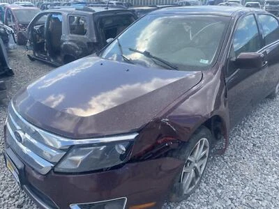 Luz de conducción usada se adapta a: Ford Fusion 2011 conducción antiniebla sin bisel grado A Foto 1 de 4