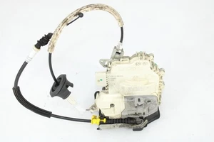 8K0837015C Serrure de porte arrière gauche / 131042 pour AUDI Q5 8RB 2.0 TDI QUATTRO - Photo 1/10