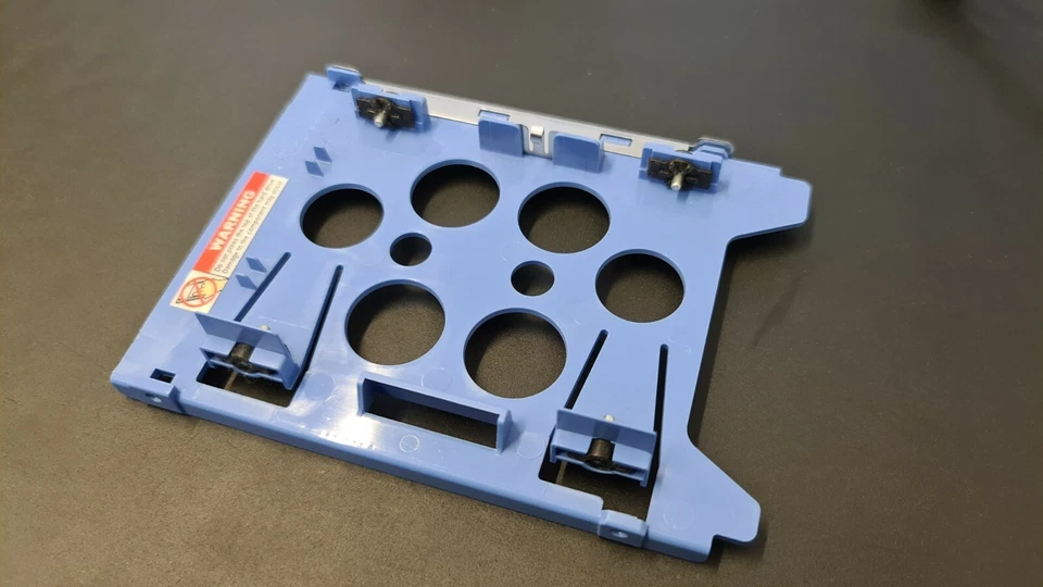 DELL PRECISION 3,5" zu 2.5" HDD Halterung  01MF7D T3610 T5810 - Bild 1 von 1