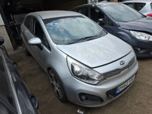 Kia Rio Crdi Mk3 Hatch 5dr 2011-2017 Interior Light (rear) - Picture 1 of 19
