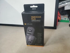 Vello FreeWave Plus Wireless Remote Shutter Release(Transmitter and Receiver Set - Picture 1 of 7