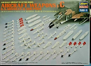 Aircraft Weapons :C U.S. Missiles & Gun Pods - Hasegawa Kit 1:48 X48:3 - Bild 1 von 7