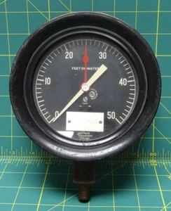 Vintage 4 1/2" Jas P Marsh Feet of Water Gauge 0-50 PSI Bottom 1/4 NPT - Picture 1 of 8
