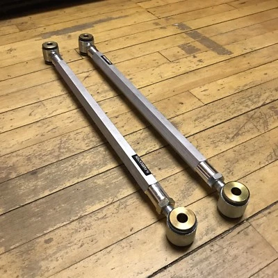 Jeep Grand Cherokee 2011 - 2017 Rear Adjustable Toe Arm Kit  SRT8 - Image 1 of 4