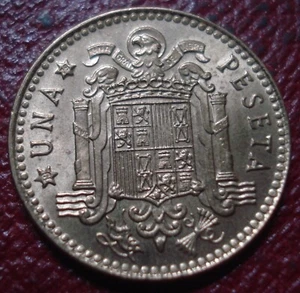 1975(79) SPAIN 1 PESETA IN AU CONDITION - Picture 1 of 3