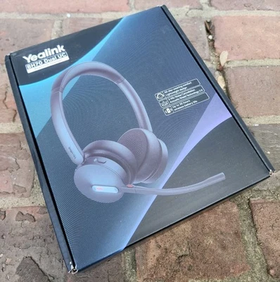 Yealink BH70 Wireless Bluetooth Headset Mic Noise Cancellation Teams Office USB - Image 1 of 4