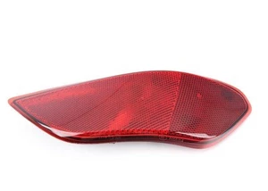 Porsche Cayenne Rear Light Reflector Genuine 958945105 - Picture 1 of 3