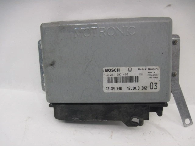 ORDENADOR ECU ECM SAAB 900 1994 1995 SIN TURBO 0261203450 4239646 820723 Foto 1 de 4