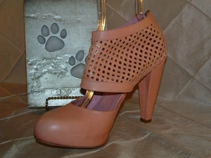 LOEFFLER RANDALL PINK ROUND TOE PLATFORM BOOTIE SZ 11 WITH THAT BABY DOLL LOOK - Picture 1 of 8