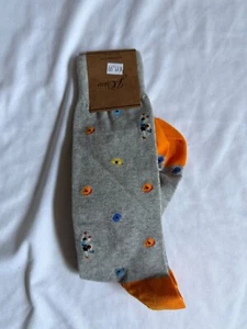 J. Calcetines de vestir Crew con patrón de escalador de roca nuevos con etiquetas $49.50 - Imagen 1 de 2