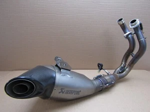 Sistema de escape Kawasaki Ninja 650 2021 1.237 millas AKRAPOVIC (10176) - Imagen 1 de 15