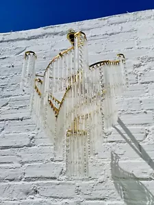 Lámpara de araña vintage con niveles de 27" x 19", vidrio, prisma, decoración, italiana, francesa, remolino - Imagen 1 de 15