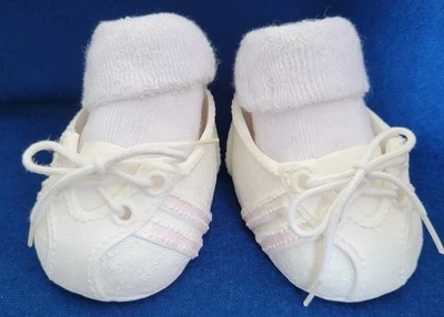 复古 Cabbage Patch 儿童娃娃鞋粉色和白色网球鞋带袜子 3 — 第 1/4 张图片
