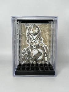 Minifigure Display Case For Lego Star Wars Clone Commander Wolffe NO MINIFIG - Picture 1 of 4
