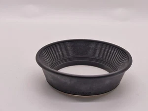 GENUINE OLYMPUS OM 49MM RUBBER LENS HOOD FOR 28MM F2.8 ZUIKO LENS V76 - Picture 1 of 2