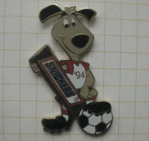 STRIKER MASCOT / SNICKERS / FUSSBALL WORLD CUP USA 94 ..... Süßwaren Pin (277b) - Picture 1 of 1
