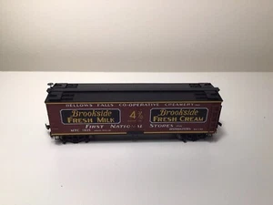 Atlas Model Railroad Co. #20 002 008 40' Wood Reefer Brookside Creamery #1835 HO - Picture 1 of 5