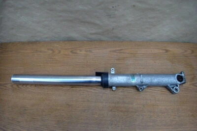 Garfo esquerdo Honda ST1300A SHOWA 2003 - Imagem 1 de 4