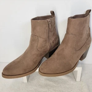 Old Navy Faux-Suede Side Zipper Western Booties Womens Sz 6 Mocha Latte Boots - Picture 1 of 23