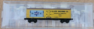 Z MICRO TRAINS 518 00 230 Gluek Brewing Co. 40' Wood Reefer - Picture 1 of 2