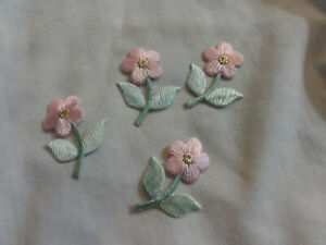 Iron on / Sew On patch ~ Pink Daisy ~ Mini Patch ~ 1.5" ~ Lot of 4