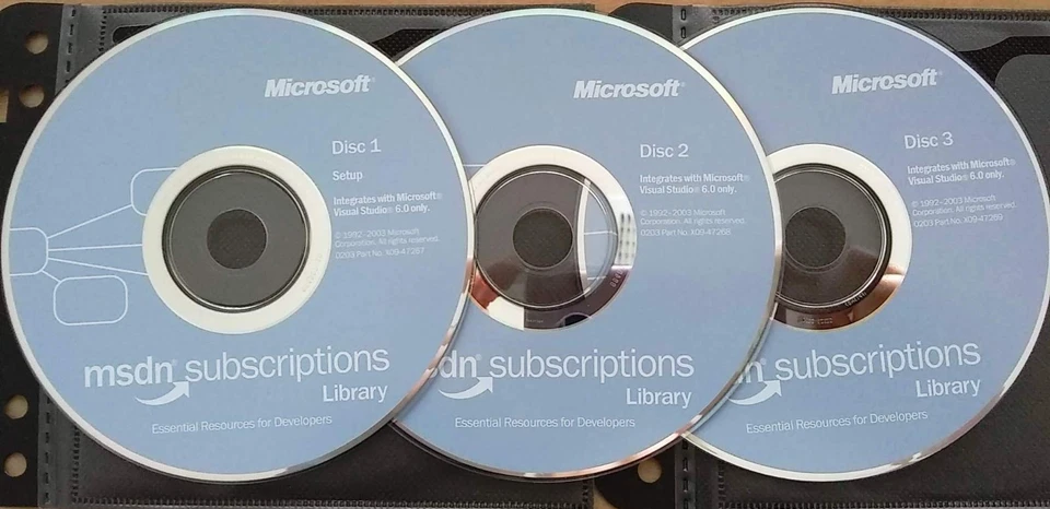 Microsoft Developer Network (MSDN) Subscriptions Library - October 2001 - Image 1 of 1