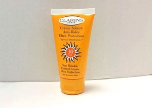 Clarins Sun Rughe Ultra Protetto. Lotto M Control Crema SPF30 pelle sensibile al sole - Foto 1 di 1