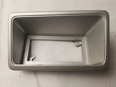 OEM Ford E# D0DB-15A466-C Maverick RH Rear Marker Light Bezel 1970 1971 - Image 1 of 3