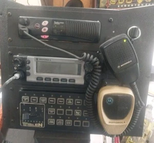 2 Police Motorola Radio Radius SM50 And XTL-5000, Whelen Console Unit UNTESTED - Picture 1 of 23