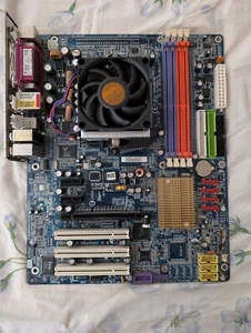 scheda madre Gigabyte GA-K8NF-9 socket 939 cpu athlon 3200+ - Bild 1 von 3