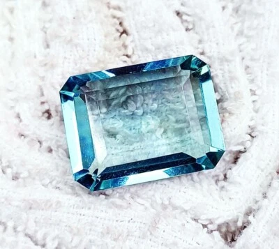 Emerald Cut Green Amethyst 18.60 Ct Certified Loose Gemstone - Image 1 of 4