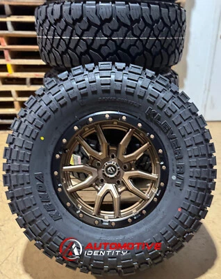 5) 17x9 Fuel Rebel D681 rodas de bronze 35" pneus Kenda RT 6X5.5 Ford Bronco - Imagem 1 de 4