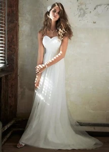 Galina Size 2 Strapless Dot Tulle Soft White Wedding Dress Style WG3438 Used - Picture 1 of 21