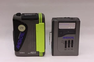 Vintage AIWA Radical HS-RD3A Cassette Player AM/FM Radio w/ HS-RD3 W/ Hard Case - Picture 1 of 14