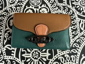 NEW COACH Medium Envelope Wallet In Colorblock - Picture 1 of 6
