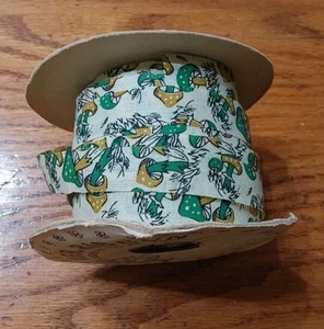 W.F. R. Ribbon Cotton Green Mushrooms Vintage Crafting Sewing - Picture 1 of 3